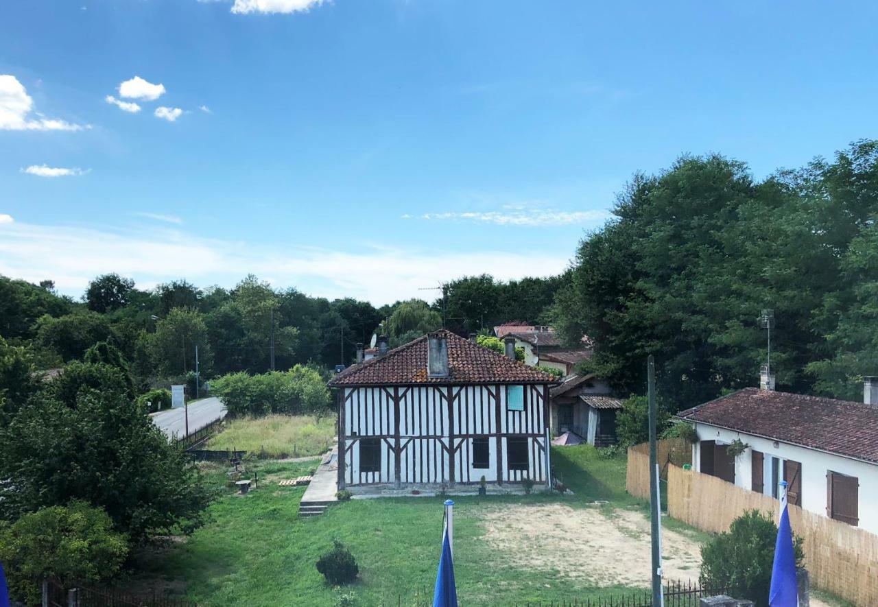 Hotel Du Lac D'Arjuzanx Екстериор снимка